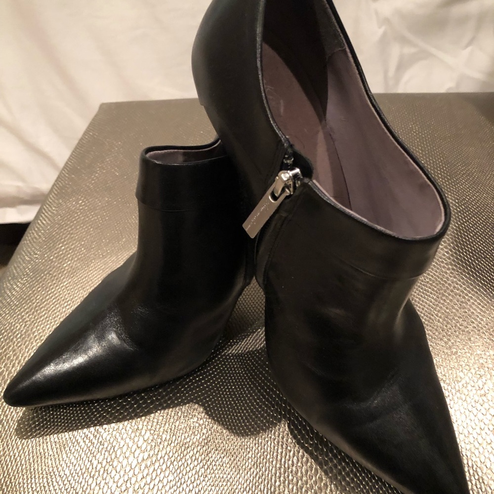 Kenneth Cole Booties - Picture 2 of 4